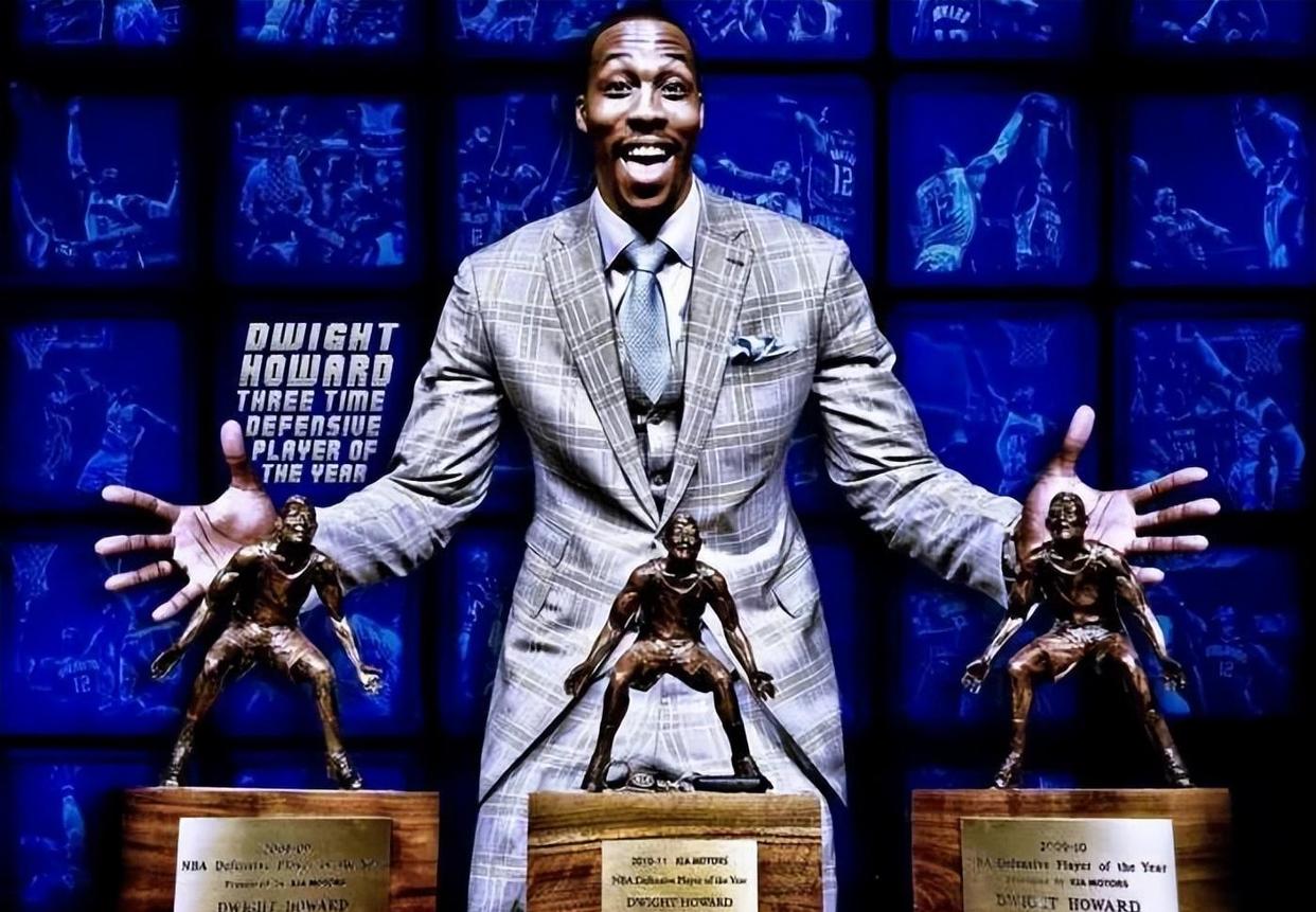 C罗英超103球领跑葡萄牙球员榜，B费66球居次（英超葡萄牙射手榜：C罗103球居首，B费66球位列第二）