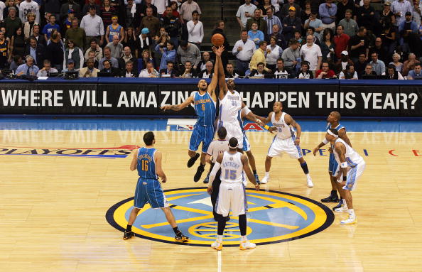 世体：法兰克福球迷在诺坎普制造骚乱，巴萨要求经济赔偿（世体：法兰克福球迷在诺坎普引发骚动，巴萨提出经济索赔）