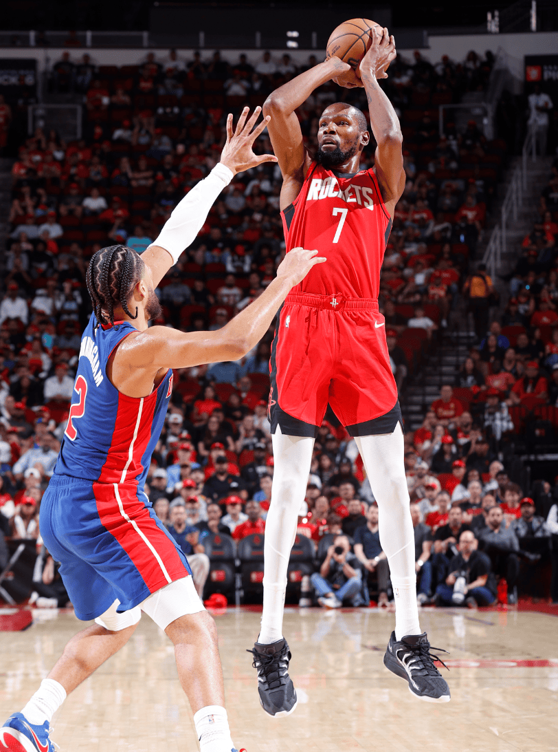 世界杯男篮迎来强强对话（男篮世界杯上演巅峰对决）