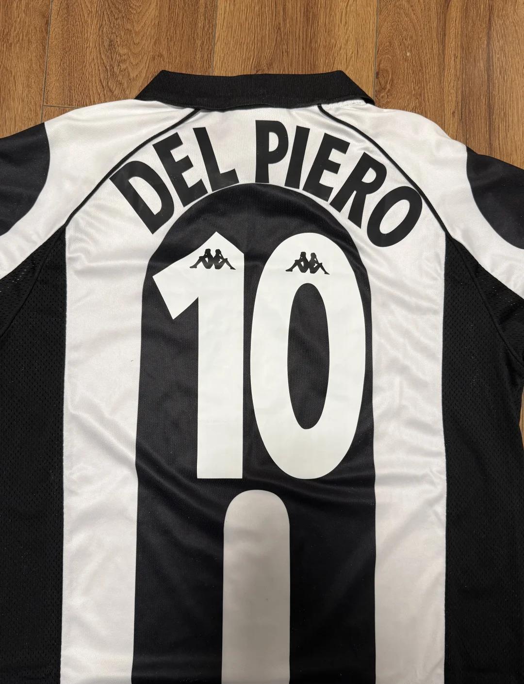 河南球迷在看台打出TIFO：United as one，we make history