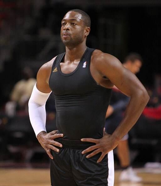 孔蒂：卡拉巴赫非常难对付，我对球队今天的表现很满意（孔蒂称卡拉巴赫难缠，对球队今日表现感到满意）