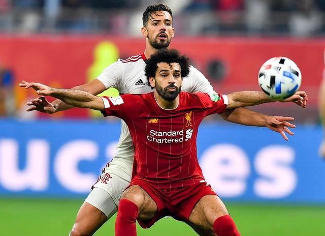 这是中后卫？范德芬长途奔袭神似孙兴慜的普斯卡什奖进球（中卫也能这样？范德芬长途奔袭复刻孙兴慜普斯卡什神球）