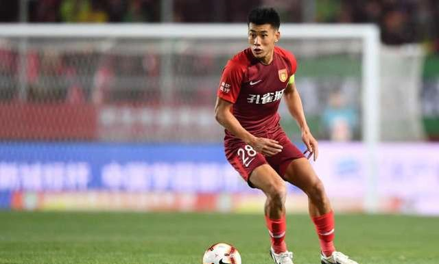 三分箭雨落齐鲁：山东高速男篮的外线蜕变与新赛季展望（齐鲁三分风暴：山东高速男篮外线进化与新赛季前瞻）