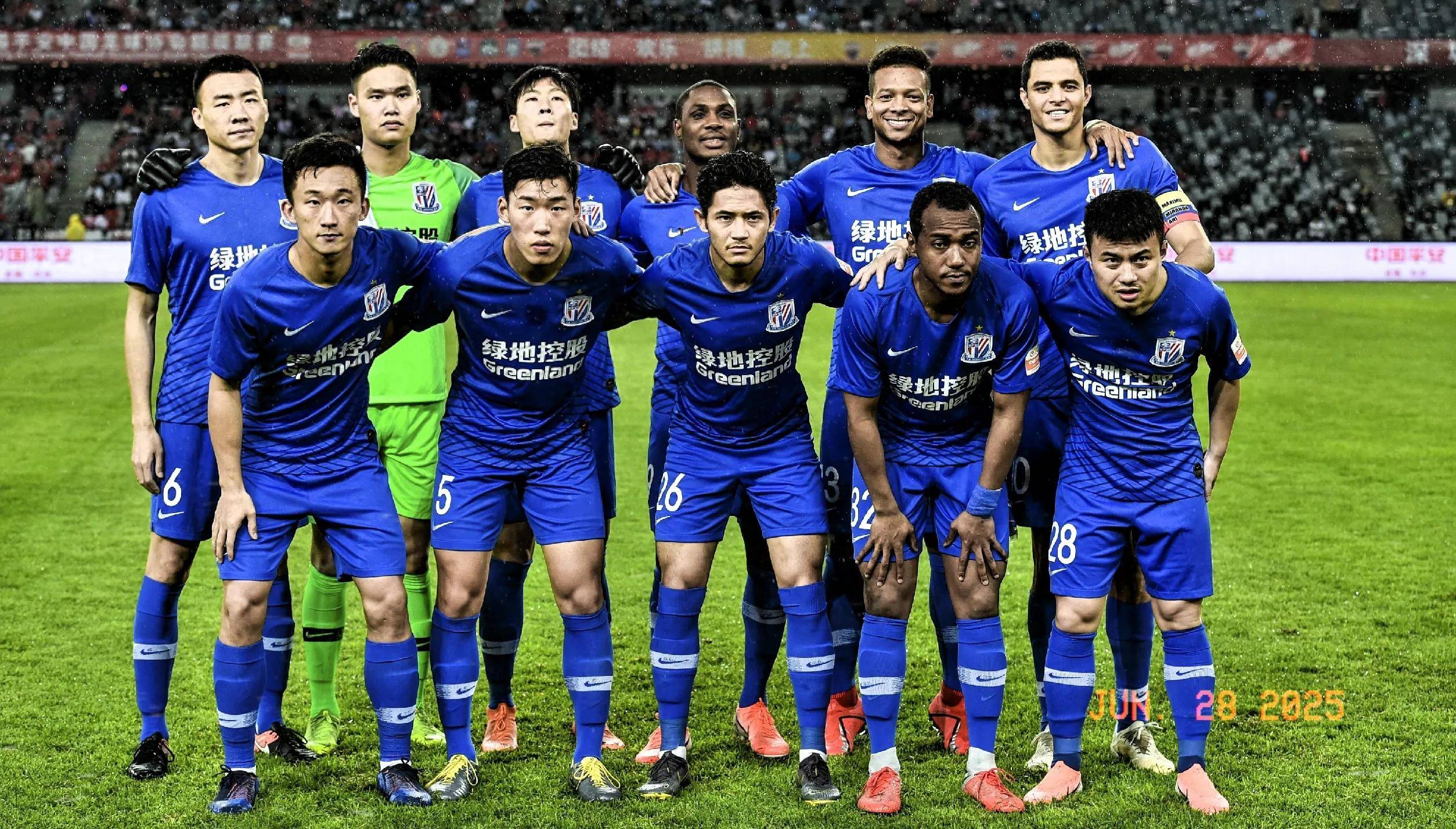 中超9／10月最佳球员候选：卡扎伊什维利、莱昂纳多、亚戈在列（中超9至10月最佳球员候选名单出炉：卡扎伊什维利、莱昂纳多、亚戈入围）