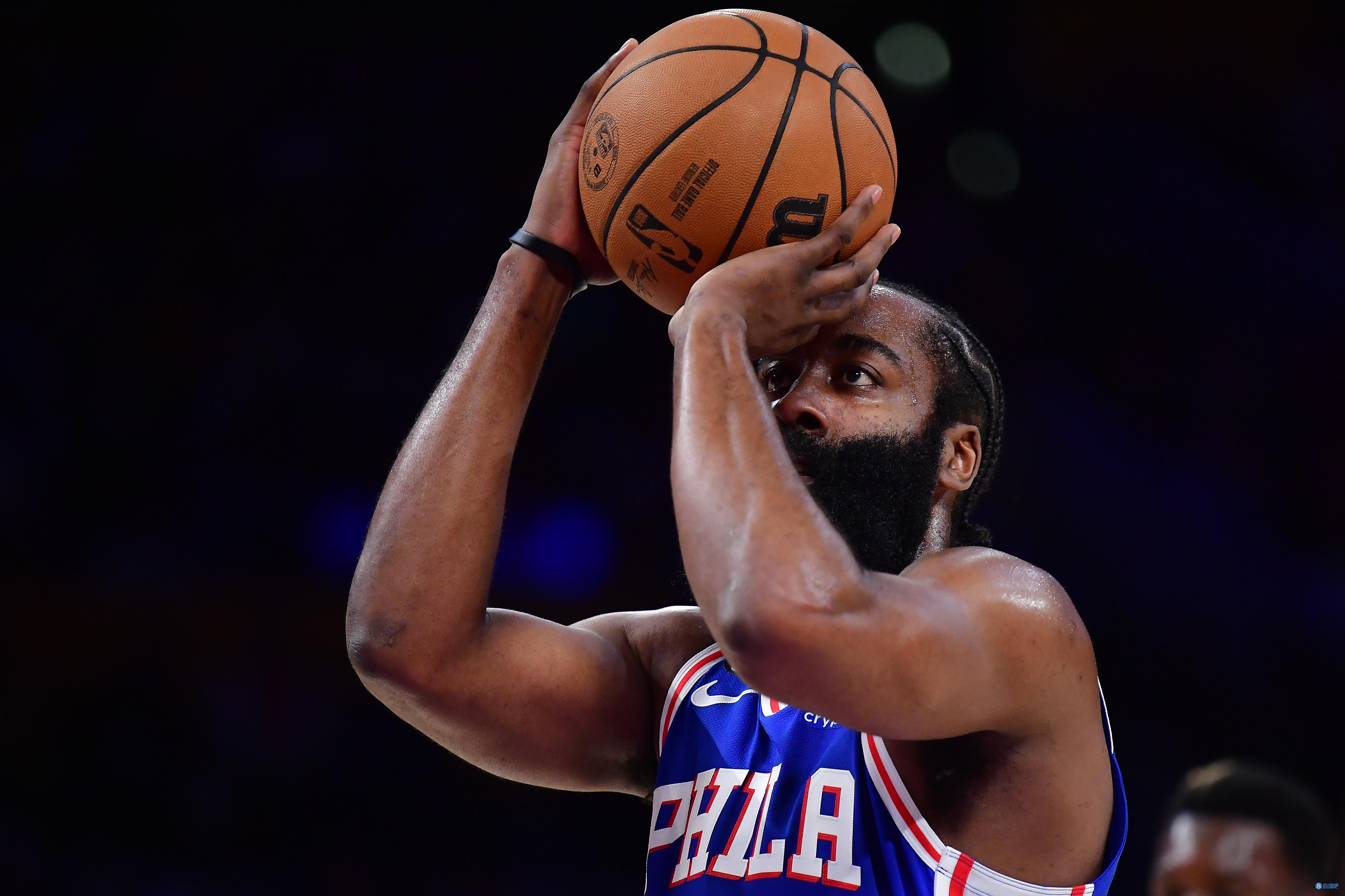 铜梁龙总经理：成绩和人才培养不矛盾，核心是在实战中成长（铜梁龙总经理：战绩与育才可兼顾，关键在以战促长）