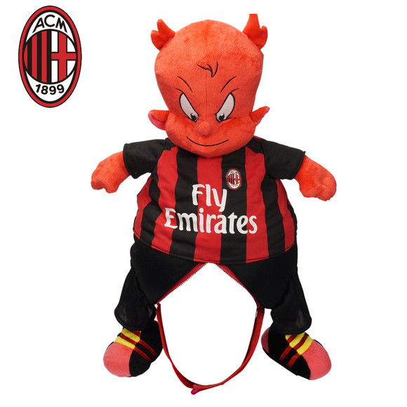 全市场：尤文与那不勒斯对格雷茨卡有意，正关注其续约情况（全市场：尤文、那不勒斯有意格雷茨卡，密切关注其续约进展）