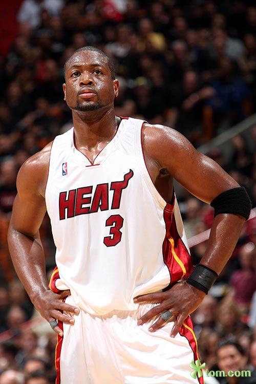 布达佩斯Major半决赛对阵：洞载大战，FaZe对决NaVi（布达佩斯Major半决赛对阵揭晓：焦点之战，FaZe迎战NaVi）