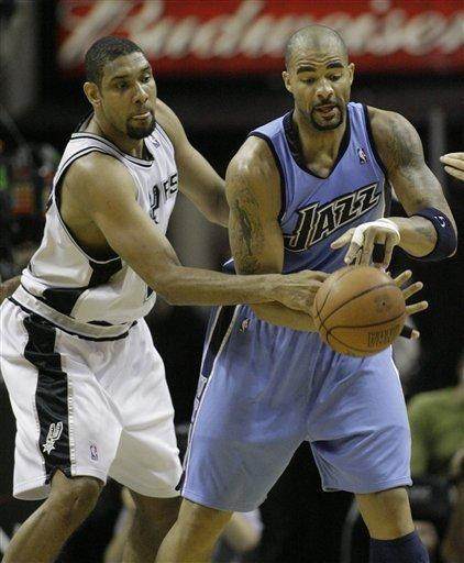 伊布加盟巴萨的故事：与梅西并肩作战的梦想（伊布与巴萨：携手梅西的逐梦之旅）